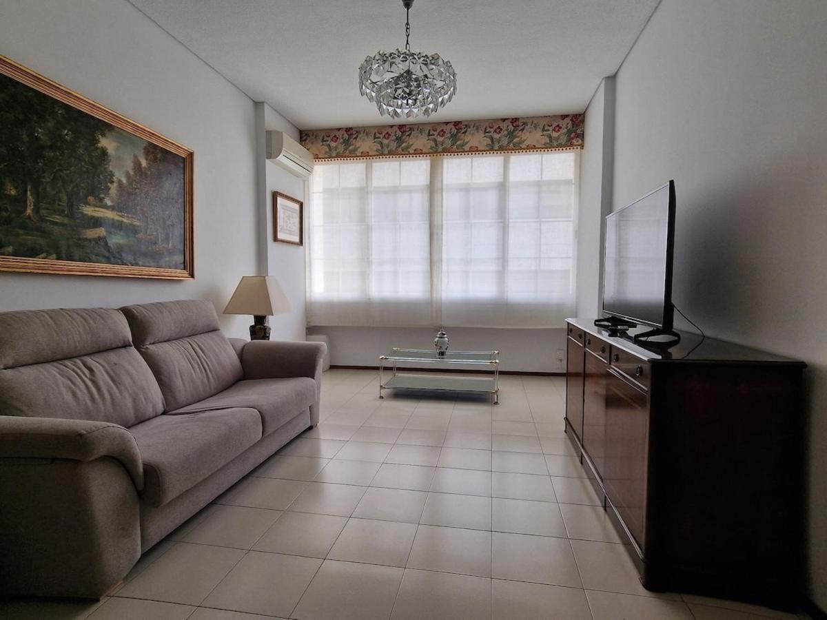 Bright Ideal Apartment, Historic Center Martin Apartamento